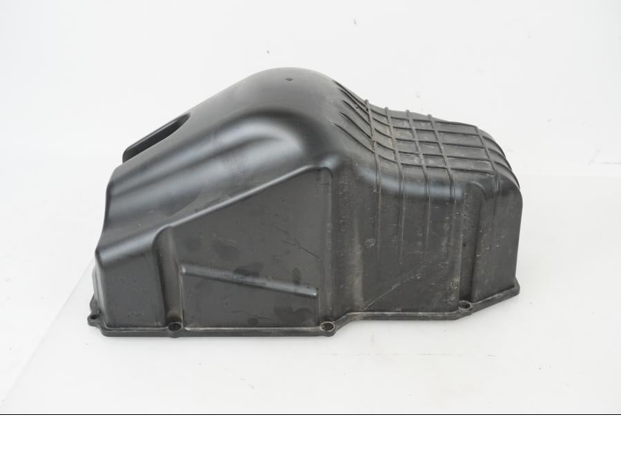 Vänster sida på Luftburk från en H-D Adventure Pan America Special RA1250S -2021 motorcykel.