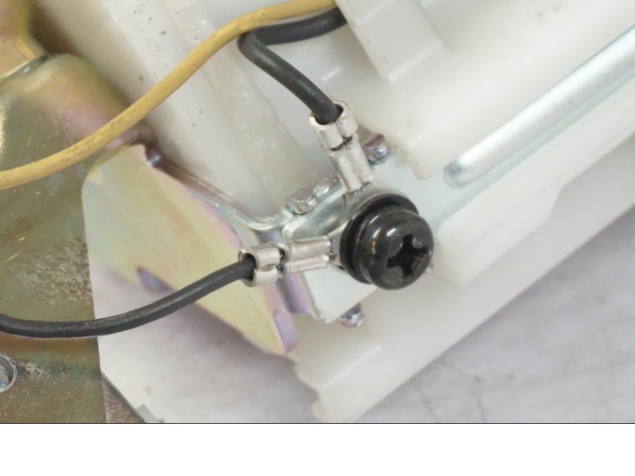 Snett uppifrån på Bensinpump insprut från en Suzuki GSX-S 1000 -2017 motorcykel.