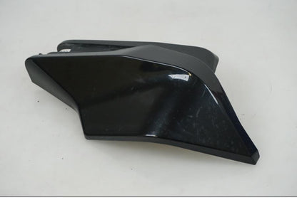 Framsidan på Handskydd från en KTM 1290 Super Duke GT -2020 motorcykel.