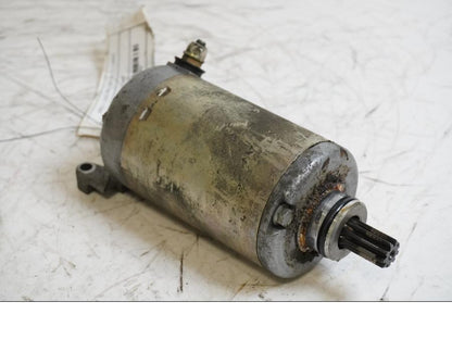 Framsidan på Startmotor från en BMW K 1200 RS -1998 motorcykel.