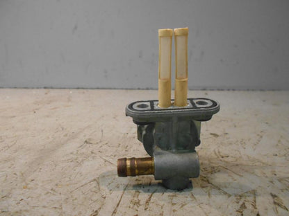 Baksidan på Bensinkran från en Yamaha YZF R6 -2000 motorcykel.