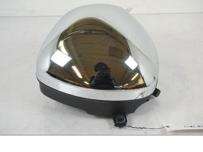 Baksidan på Luftburk från en Suzuki VZR 1800 -2009 motorcykel.