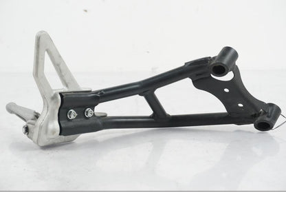 Snett uppifrån på Fotpinne från en MV Agusta Dragster -2014 motorcykel.