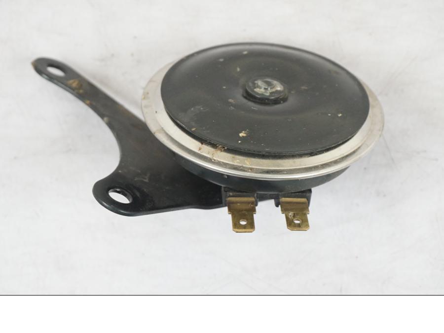 Höger sida på Signalhorn / Tuta från en Kawasaki Z 900 -2019 motorcykel.