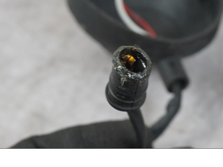 Extrabild6 på Kablage från en Buell 1125 R -2008 motorcykel.