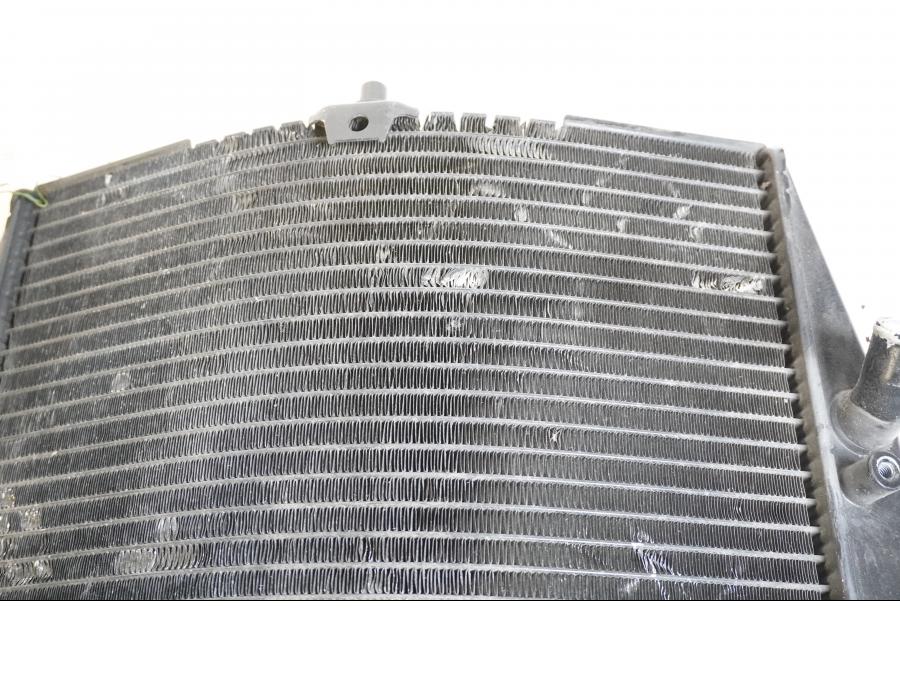 Extrabild3 på Vattenkyl från en Suzuki RF 600 R -1996 motorcykel.