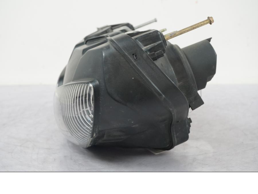 Extrabild6 på Strålkastare från en Suzuki SV 650 -1999 motorcykel.