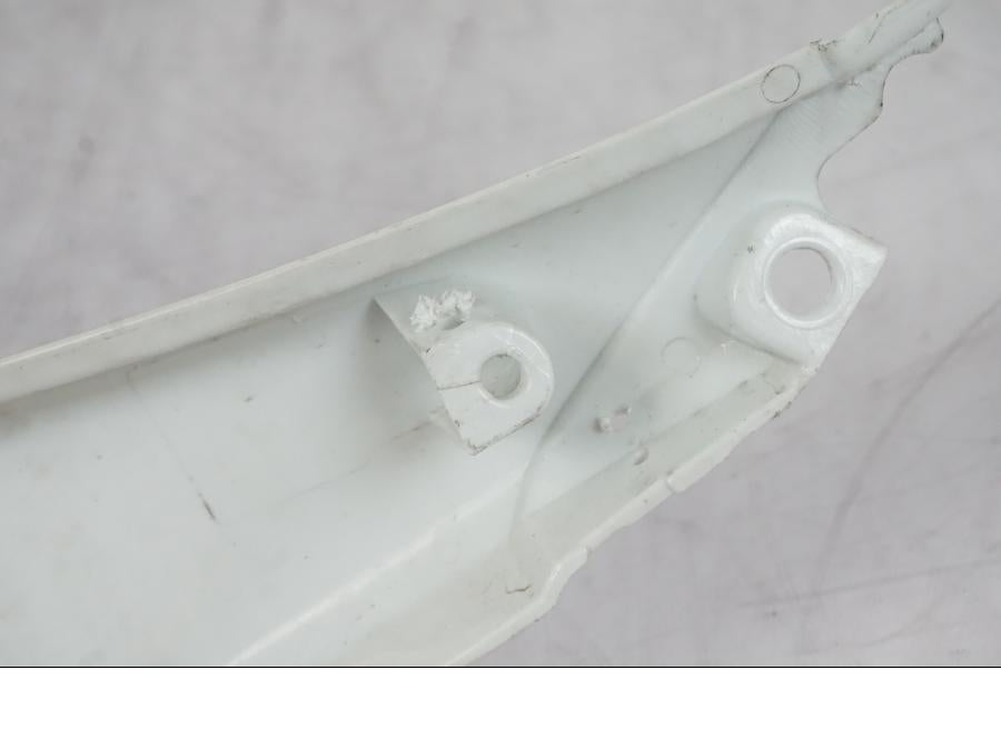 Extrabild1 på Bakvinge från en Kawasaki ZX-6R -2011 motorcykel.