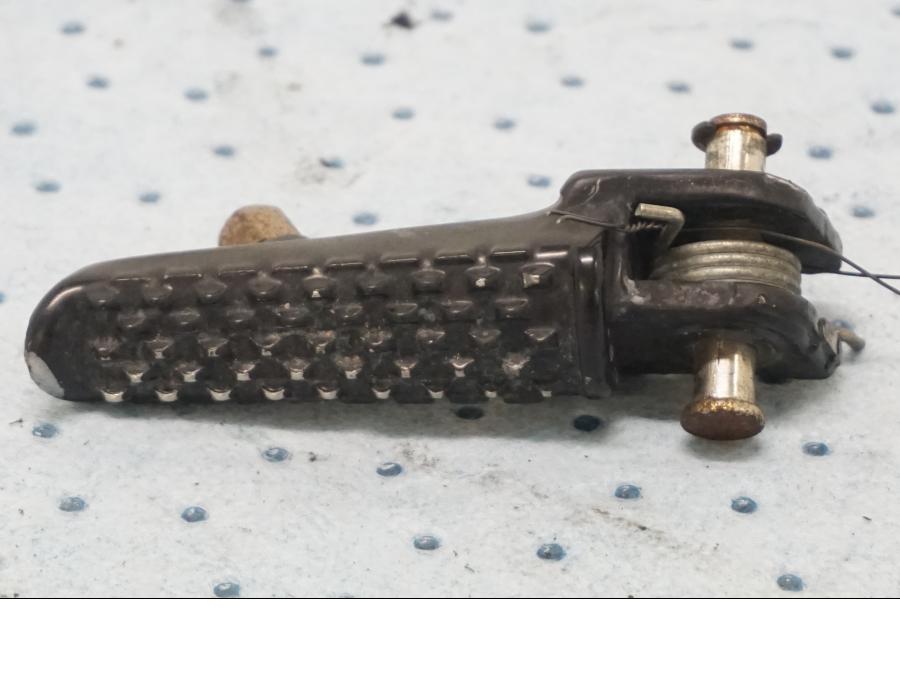 Baksidan på Fotpinne från en Honda CBR 1000 RR -2011 motorcykel.