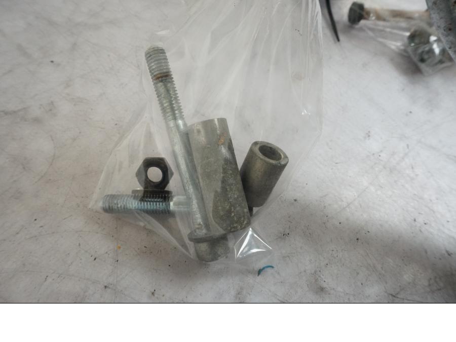 Extrabild1 på Motorskyddsbåge från en BMW R 850 R -2004 motorcykel.