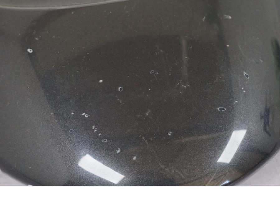 Baksidan på Bakvinge från en Suzuki SV 650 -1999 motorcykel.