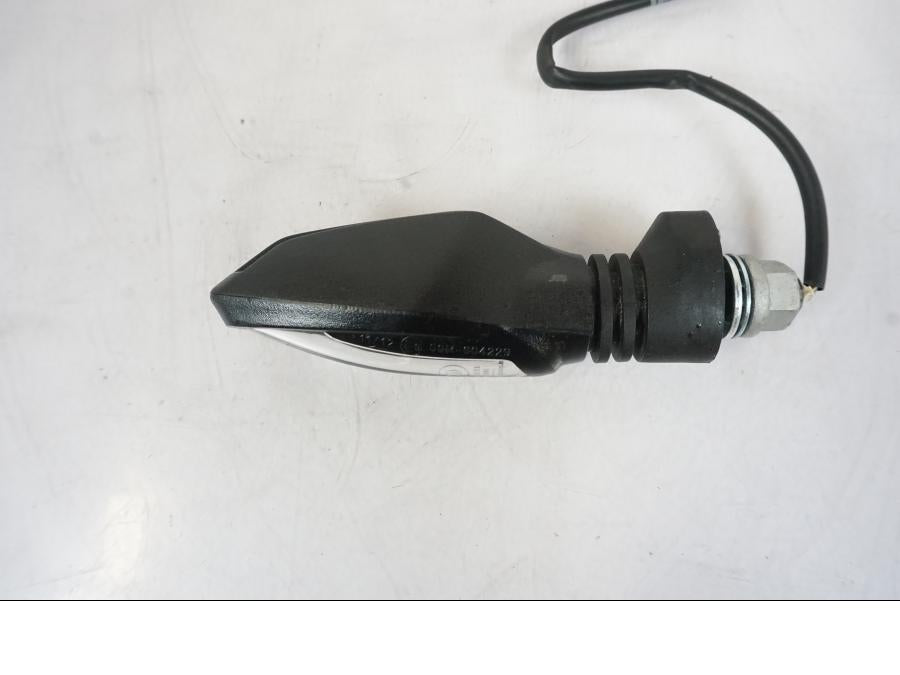 Höger sida på Blinkers LED från en KTM 790 Duke -2019 motorcykel.