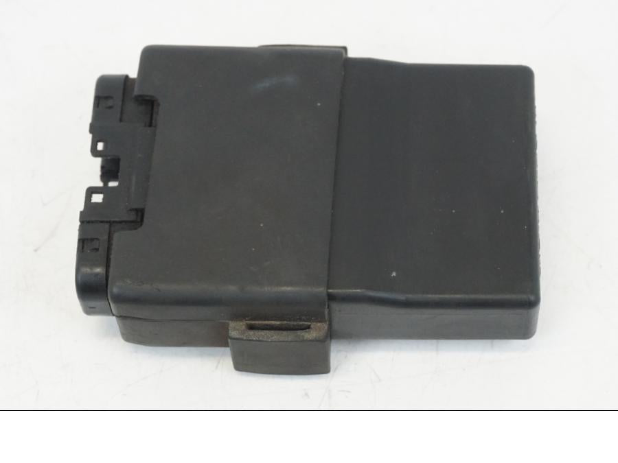 Baksidan på CDI / ECU från en Honda CB 750 -2002 motorcykel.