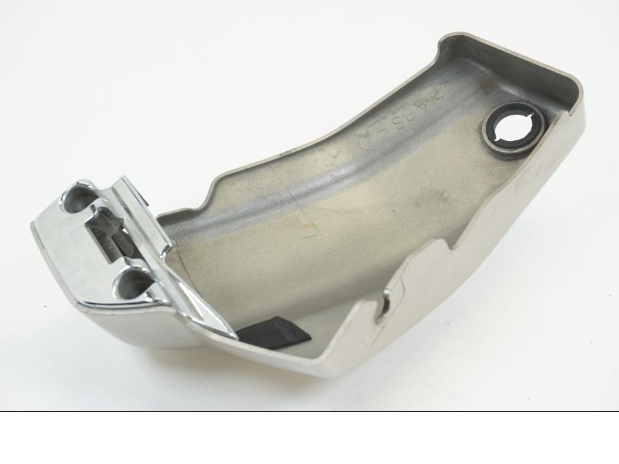 Höger sida på Sidopanel från en Yamaha XVS 1100 -2003 motorcykel.