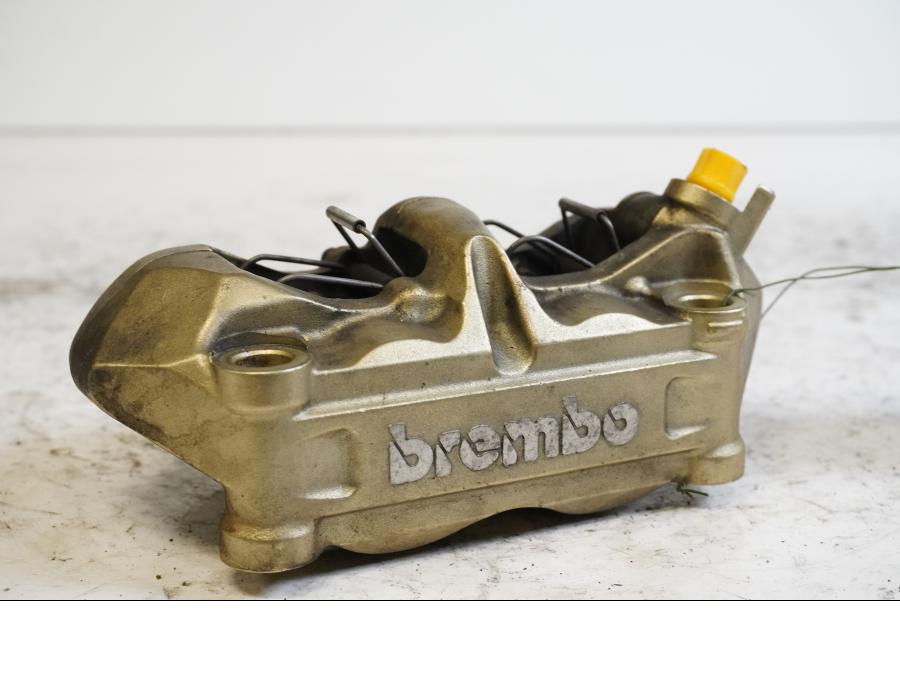 Framsidan på Bromsok från en BMW S 1000 RR -2010 motorcykel.