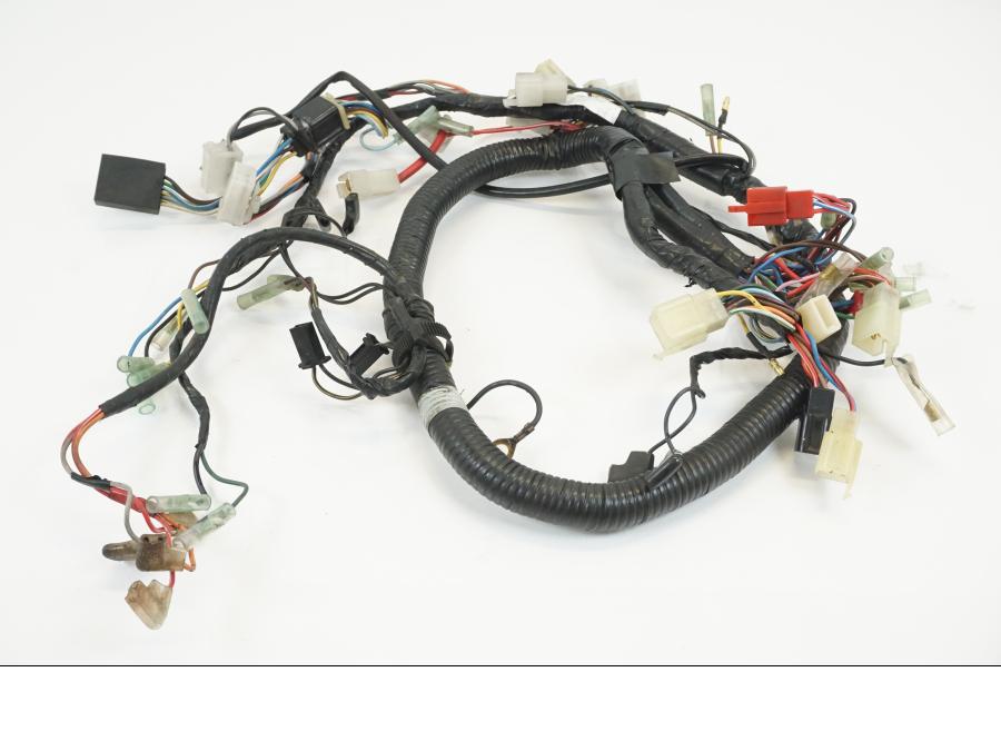 Baksidan på Kabelstam från en Yamaha XV 750 -1998 motorcykel.