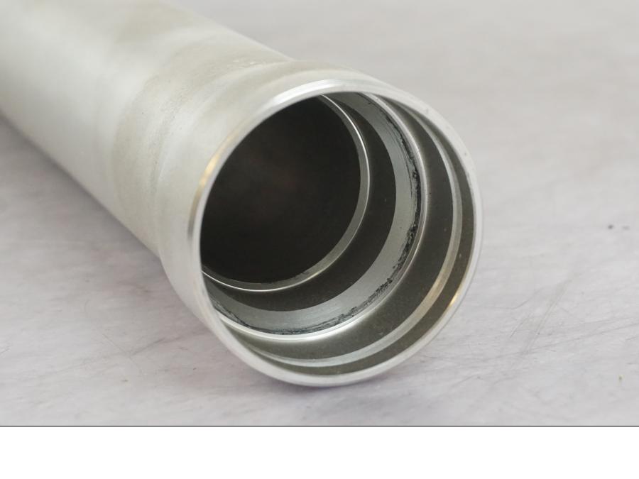 Baksidan på Gaffelben från en Suzuki GSX-R 750 -1992 motorcykel.