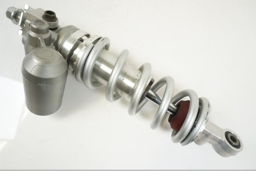 Extrabild2 på Stötdämpare från en Yamaha YZF 1000 R1 -2007 motorcykel.