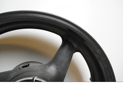 Extrabild5 på Fälg från en Honda CB 900 F Hornet -2002 motorcykel.