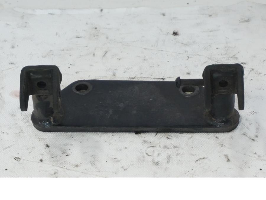 Höger sida på Fotplattefäste från en Kawasaki VN 1500 -1996 motorcykel.