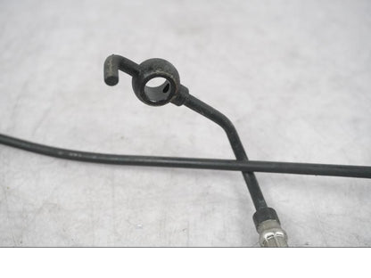 Vänster sida på Bromsledning från en H-D Touring Street Glide FLHX -2009 motorcykel.