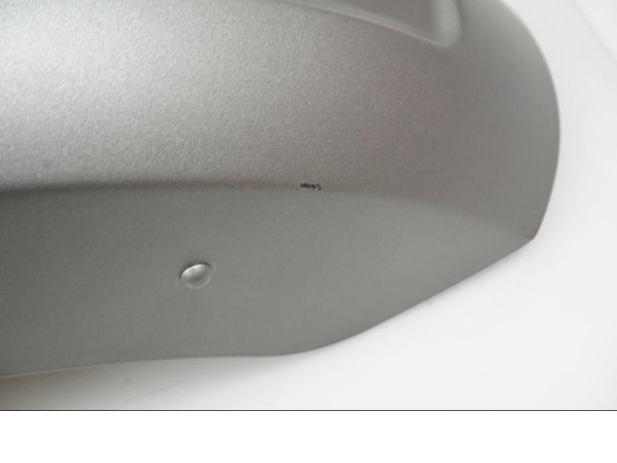 Extrabild5 på Framskärm från en Indian Scout -2017 motorcykel.