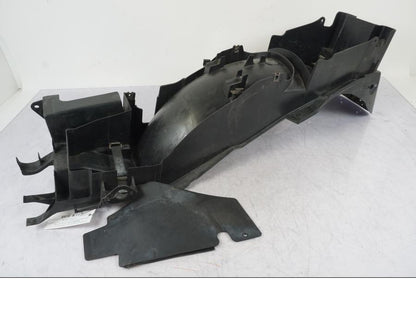 Snett uppifrån på Undertail från en Yamaha XJ 900 -1997 motorcykel.