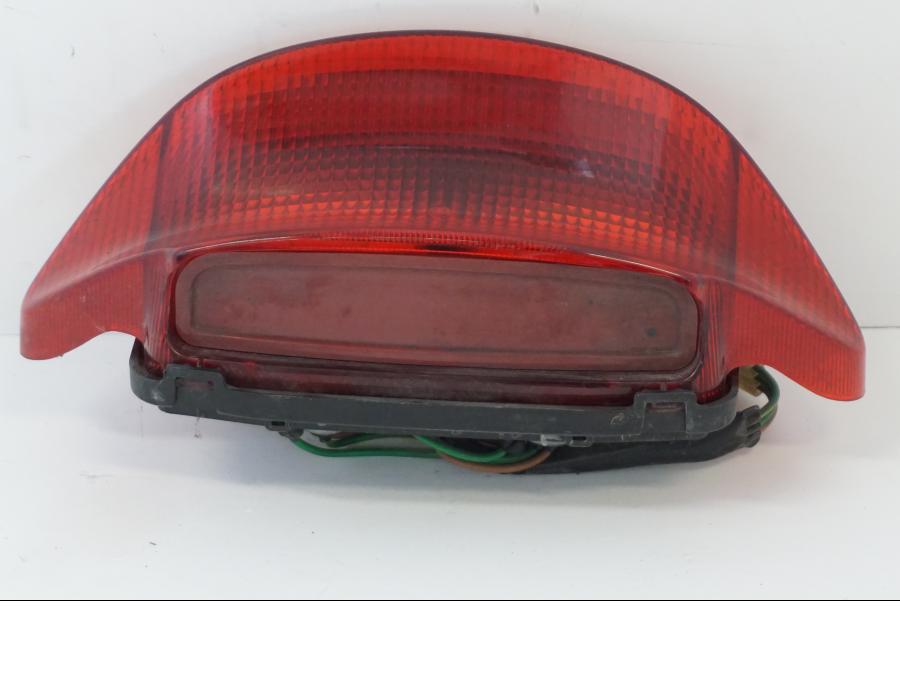 Höger sida på Baklampa från en Honda XL 1000 V -1999 motorcykel.