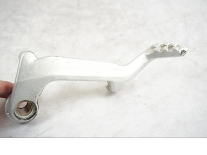 Baksidan på Bromspedal från en Ducati Multistrada 950 -2020 motorcykel.