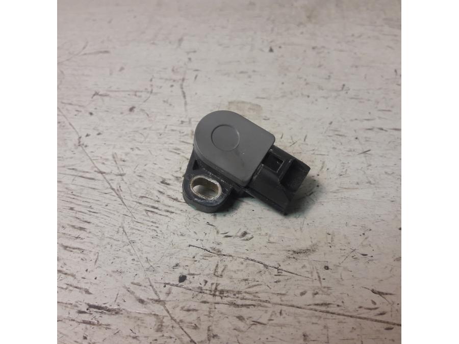 Framsidan på TPS från en Kawasaki VN 900 -2007 motorcykel.