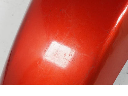 Snett uppifrån på Framskärm från en BMW K 75 -1991 motorcykel.