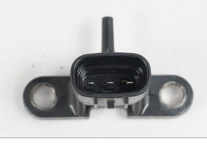 Baksidan på Mapsensor från en Yamaha YZF 1000 R1 -2007 motorcykel.