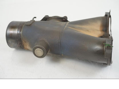 Snett uppifrån på Avgasspjäll från en Yamaha YZF 1000 R1 -2007 motorcykel.