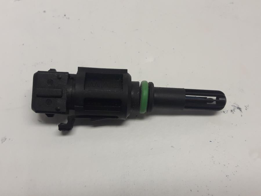 Framsidan på Luftburksensor från en BMW F 650 GS -2009 motorcykel.