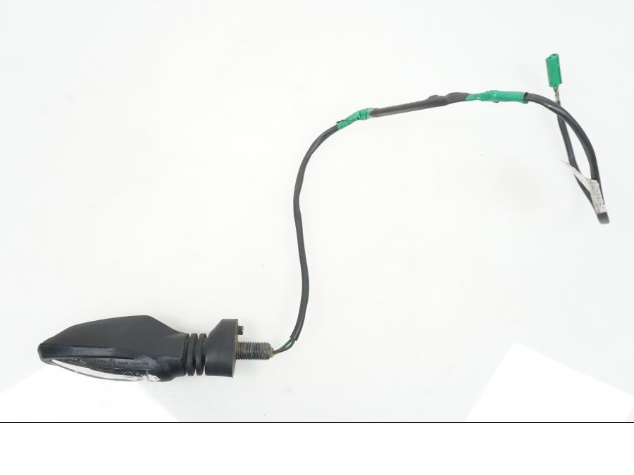 Framsidan på Blinkers LED från en KTM 125 Duke -2020 motorcykel.