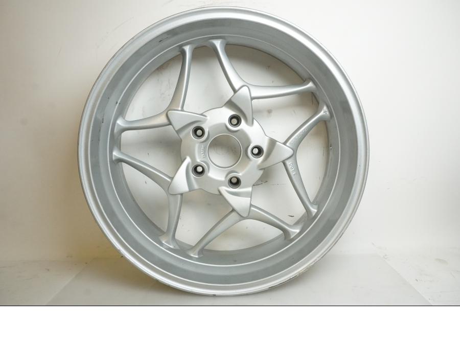 Extrabild2 på Fälg från en BMW R 1200 R -2009 motorcykel.