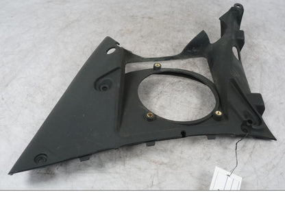 Höger sida på Luftvinge från en Buell 1125 R -2008 motorcykel.