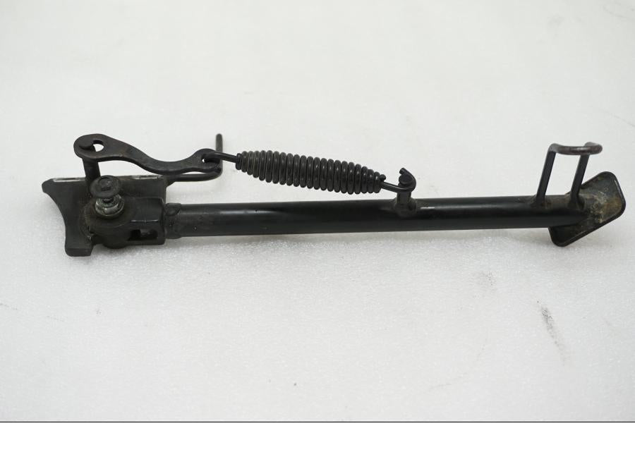 Framsidan på Sidostöd från en Buell XB9S -2003 motorcykel.