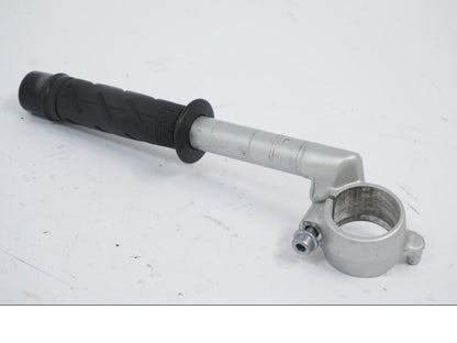 Höger sida på Handtag från en Honda VTR 1000 F -1999 motorcykel.