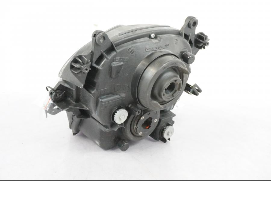 Vänster sida på Strålkastare från en Suzuki GSX-R 1000 -2008 motorcykel.