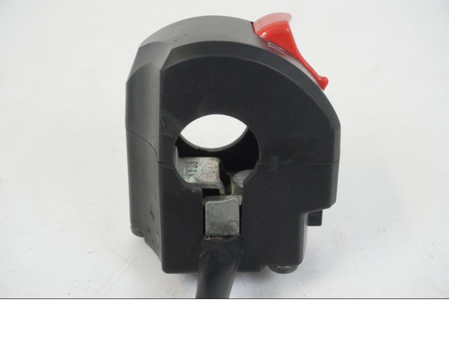 Snett uppifrån på Styrelreglage från en KTM 990 SM -2009 motorcykel.