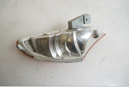 Baksidan på Blinkers från en BMW K 1200 S -2007 motorcykel.