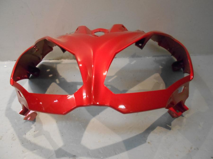 Framsidan på Toppkåpa från en Kawasaki Ninja 650 -2015 motorcykel.