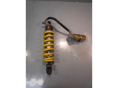 Framsidan på Stötdämpare från en Yamaha TRX 850 -1996 motorcykel.