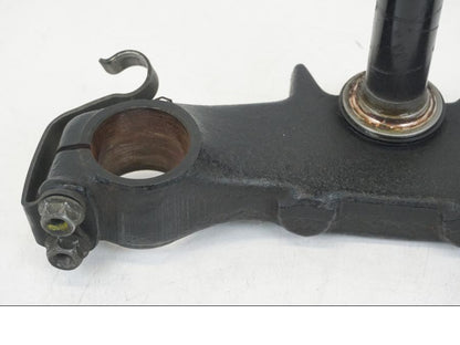 Baksidan på Gaffelkrona från en Honda NSR 125 -1991 motorcykel.