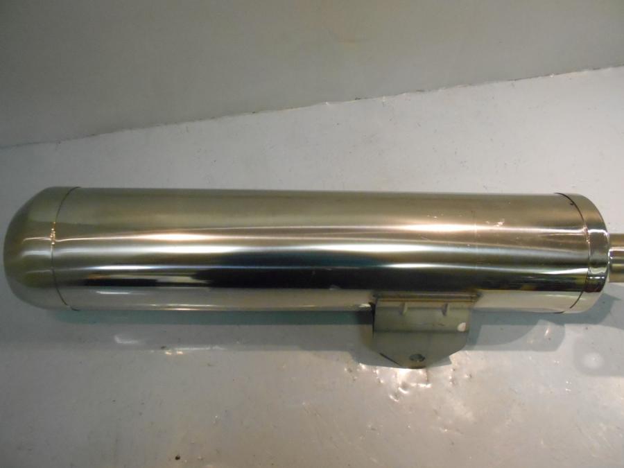 Extrabild1 på Ljuddämpare från en Kawasaki ZZ-R 1400 -2008 motorcykel.