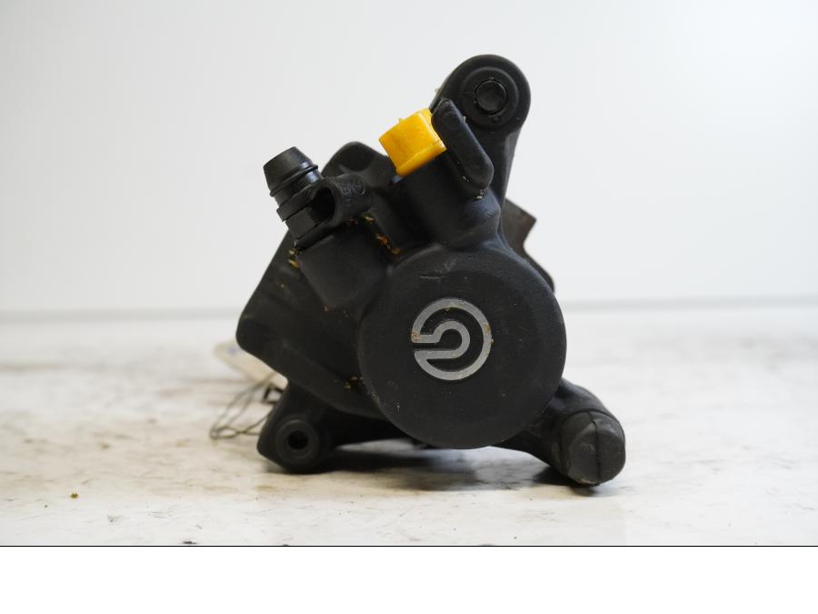 Framsidan på Bromsok från en BMW S 1000 RR -2010 motorcykel.