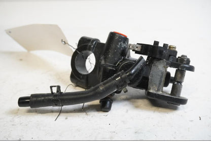 Framsidan på Bromshuvudcylinder från en Yamaha YZF 1000 R1 -2004 motorcykel.