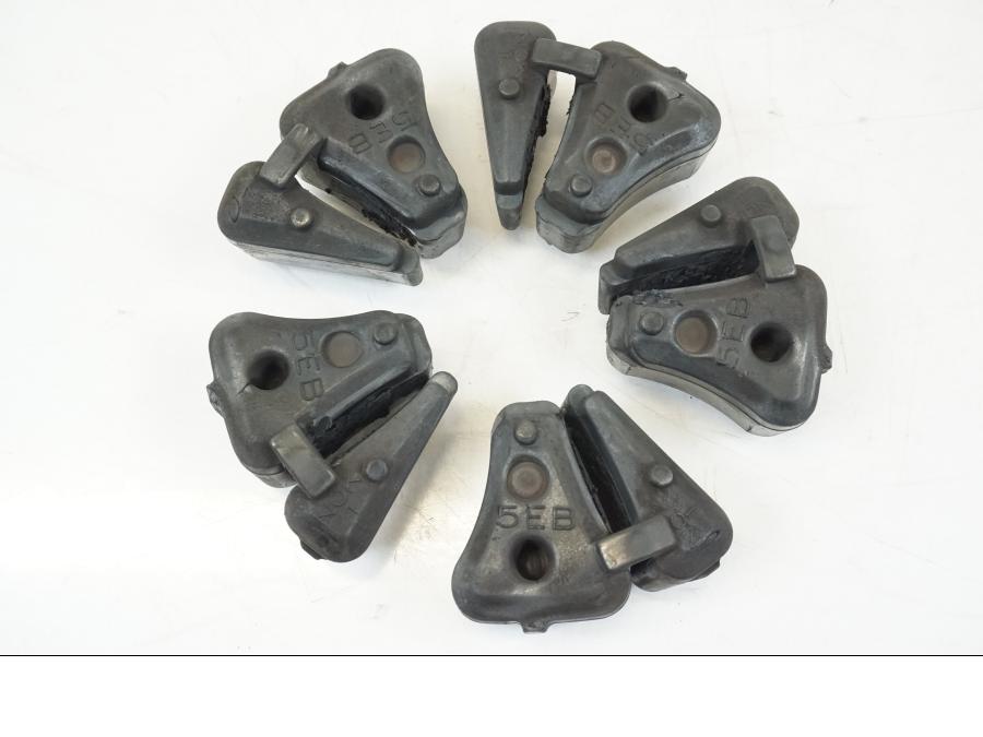 Framsidan på Ryckutjämnare från en Yamaha YZF R6 -1999 motorcykel.