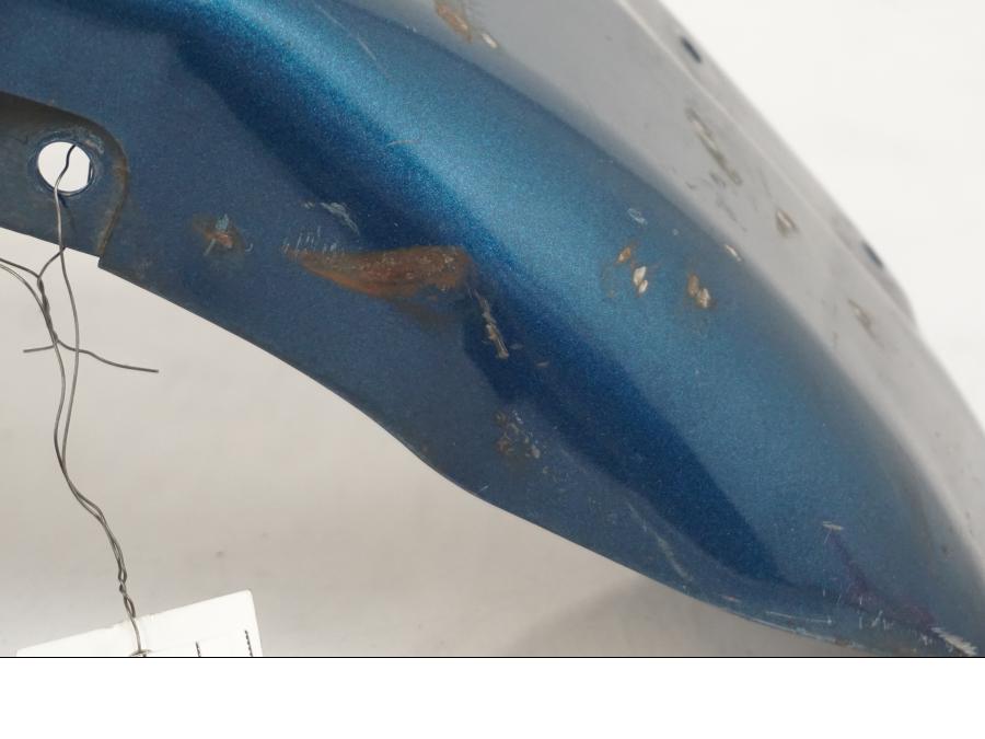 Extrabild5 på <p>Bakskärm från Suzuki VS 800 1992.</p>

<p>Smårepor, slitage av lack mindre ytrost finns se bilder.</p> motorcykel.